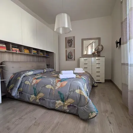 La Casina Dei Libri *